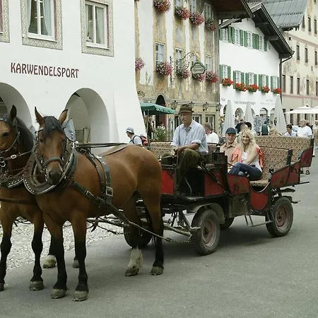 Gasthof Alpenrose 3*