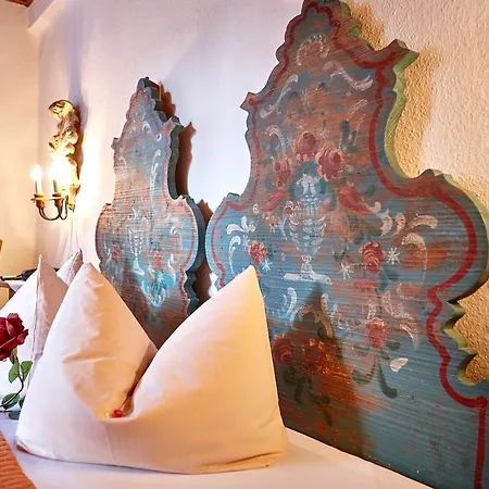 Alpenrose Guest house 3*